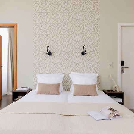 Hotel Corner House By Wp Hotels บลังเคนเบอร์เก ภายนอก รูปภาพ
