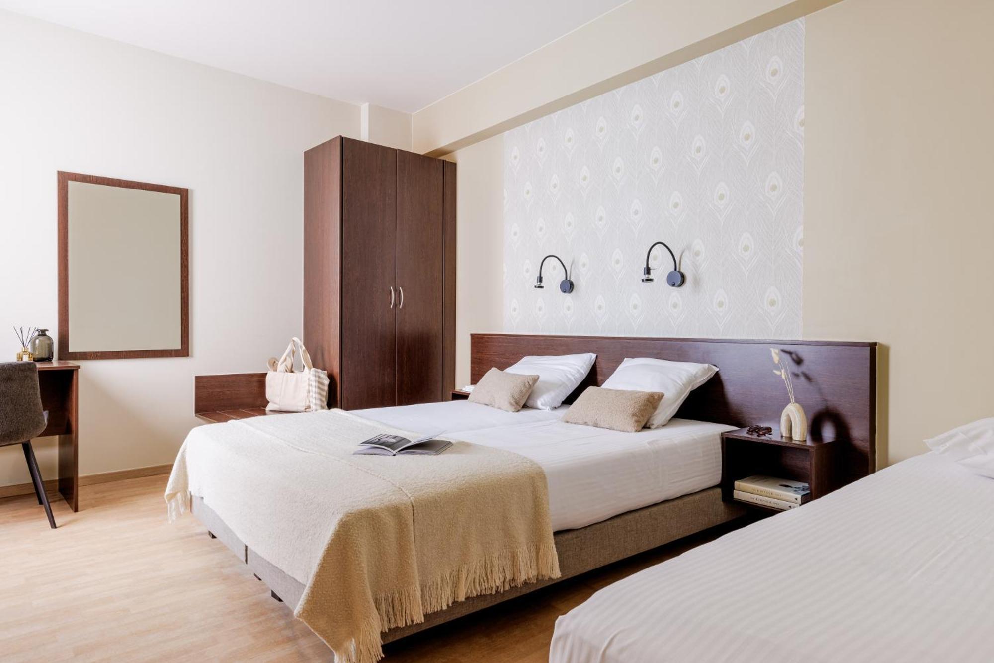 Hotel Corner House By Wp Hotels บลังเคนเบอร์เก ภายนอก รูปภาพ